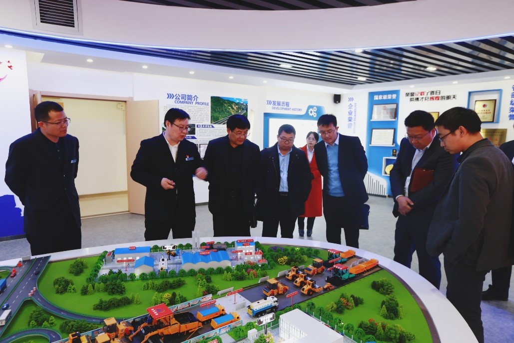 陕西路桥集团路面工程有限公司与陕西中霖集团 签署战略合作协议(图1)